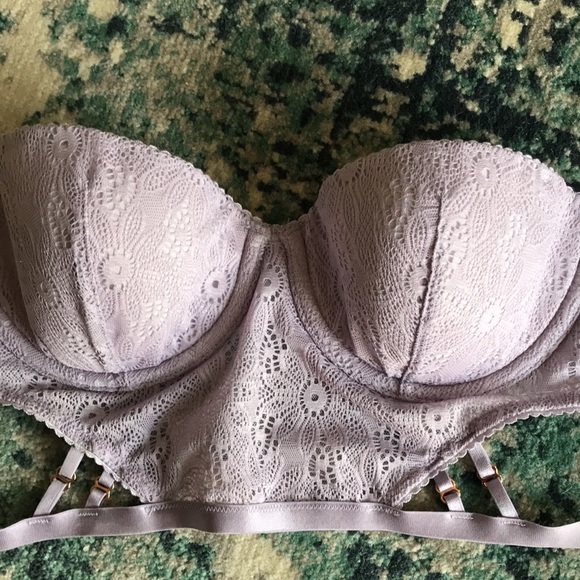 Victoria’s Secret Bra purple strapless lace - Picture 5 of 6